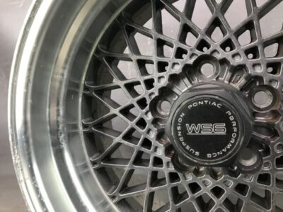 Pontiac Firebird TRANS AM GTA WS6 MESH 16x8j +0 / +16 5x120.65 CB