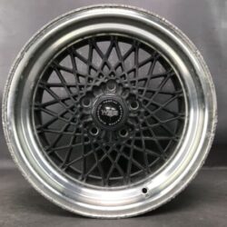 Pontiac Firebird  TRANS AM GTA WS6 MESH 16x8j +0 / +16 5x120.65 CB