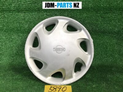 NISSAN 14inch WHEEL CAP / HUB CAP x1
