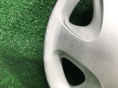 NISSAN 14inch WHEEL CAP / HUB CAP x1