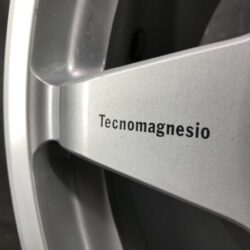 TECNOMAGNESIO Italy 205R Forged Magnesium 18x8j +40 / 9j +42 5x114.3 CB