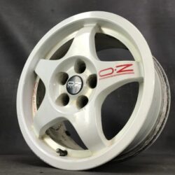 OZ RACING CRONO 15x7j +40 5x100 CB