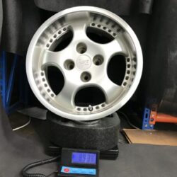 BRIDGESTONE LZ DEEP DISH 15x7j +38 4x100 CB
