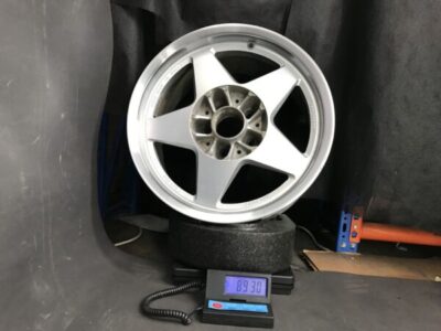 MOMO ITALY Five Star / 5 STAR / MOMO PENTA 16x8j +11 5x114.3 CB