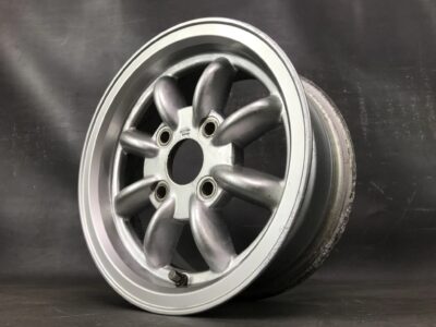 Classic MINI Superlights Style 12x5j +24 4x101.6 CB