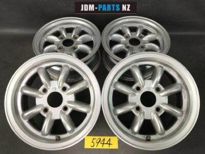 Classic MINI Superlights Style  12x5j +24 4x101.6 CB