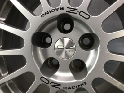OZ RACING MITSUBISHI Lancer EVO 6 FACTORY 17x7.5j +38 5x114.3 CB