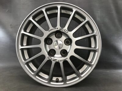 OZ RACING MITSUBISHI Lancer EVO 6 FACTORY 17x7.5j +38 5x114.3 CB