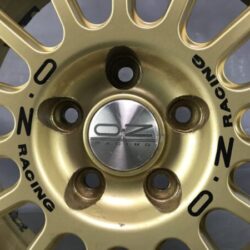 OZ RACING SUPERTURISMO 17x7j +48 5x100 CB