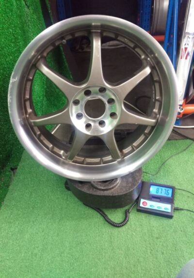 KOSEI JAPAN RT SENEKA RACING 17x7j +45 4x100 / 4x114.3 CB