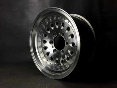 BRIDGESTONE MOMBASA 16x8j +0 6x139.7 CB