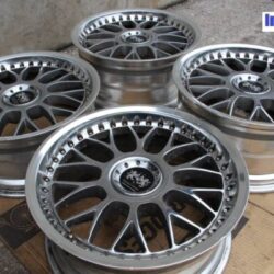 SSR Varden Sport SCHWARZ DDC 3Piece 17x8j / 17x9j +36 4x114.3 / 5x114.3 CB