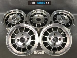 BRIDGESTONE ZONA SPOKE 9 with Original Caps 13x5j +20 4x114.3 CB