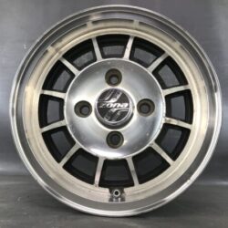 BRIDGESTONE ZONA SPOKE 9 with Original Caps 13x5j +20 4x114.3 CB