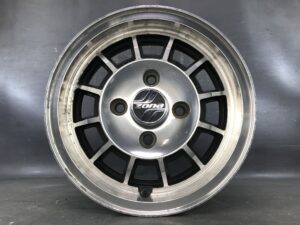 BRIDGESTONE ZONA SPOKE 9 with Original Caps 13x5j +20 4x114.3 CB