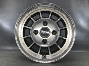 BRIDGESTONE ZONA SPOKE 9 with Original Caps 13x5j +20 4x114.3 CB