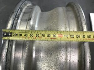 BRIDGESTONE ZONA SPOKE 9 with Original Caps 13x5j +20 4x114.3 CB