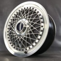 RAYS QUEEN 3 piece 17x7j +52 5x114.3 CB71 x2