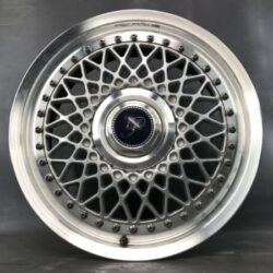 RAYS QUEEN 3 piece 17x7j +52 5x114.3 CB71 x2