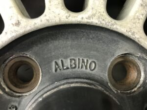 WEDS ALBINO FIN FORGED 3 piece with Original Caps 15x6.5j +20 4x114.3 CB69 x4