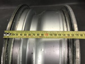 YOKOHAMA ALMEX YSH With Original Caps 14x6j +15 4x114.3 CB70 x4