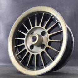 100+ ENGRAND FOCUS FIN 14x6j +3 4x114.3 CB74 x4