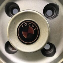 100+ ENGRAND FOCUS FIN 14x6j +3 4x114.3 CB74 x4