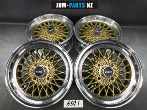 ENKEI MESH with Original Center Caps 14x6j +15 4x114.3 CB