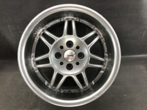 MOMO ITALY RACER KBA 44226 16x7.5j +40 4x100 CB60.8 x4