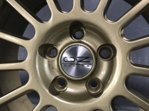 OZ RACING SUPERTURISMO 17x7j +48 5x100 CB55 x4