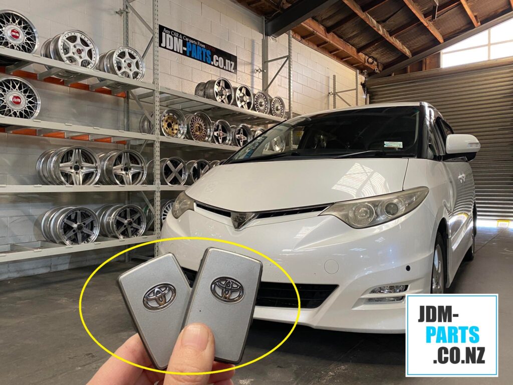 TOYOTA ESTIMA HYBRID SMART KEY Replacement and Key Cut » JDM-PARTS NZ