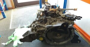Mitsubishi Outlander 2WD CW5W CVT Transmission 2700A067