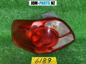 TOYOTA PORTE NNP10 NNP11 NNP15 Taillight 52-130 P4348 LEFT x1