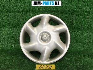 MAZDA 14inch WHEEL CAP / HUB CAP x1