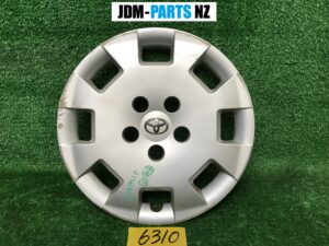 TOYOTA 15inch WHEEL CAP / HUB CAP x1