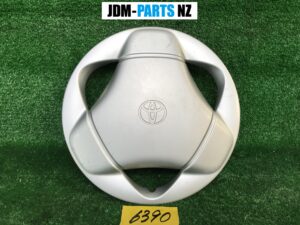 TOYOTA 14inch WHEEL CAP / HUB CAP x1