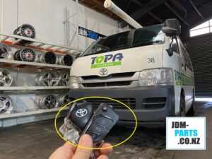 TOYOTA Hiace Replacement key