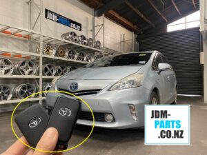 TOYOTA Purius ALPHA Replacement key