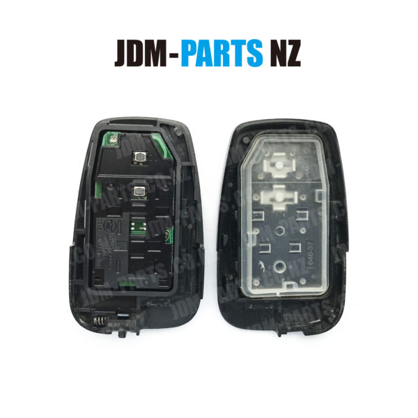 tm_toy_PRIUS_14FAF_2 TOYOTA Prius ZVW50 Genuine SMART KEY ( Unlocked )With New Uncut Blade » NZ9.95 » JDM-PARTS NZ » JDM-PARTS NZ TOYOTA Prius ZVW50 Genuine SMART KEY ( Unlocked )With New Uncut Blade » JDM-PARTS NZ