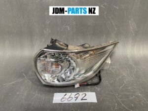 MAZDA BIANTE TAILLIGHT P7621 7621 R RIGHT Side x1