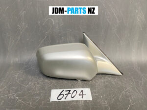 TOYOTA CROWN MAJESTA JZS175 177 UZS173 JZS160 SIDE MIRROR TR9603 RIGHT SIDE x1