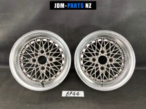 MESH WHEEL 3 piece 14x6j +12 4x114.3 CB:78 x2