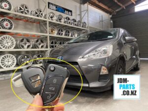 TOYOTA AQUA Replacement Key