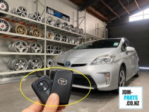 TOYOTA Prius Key fob Replacement