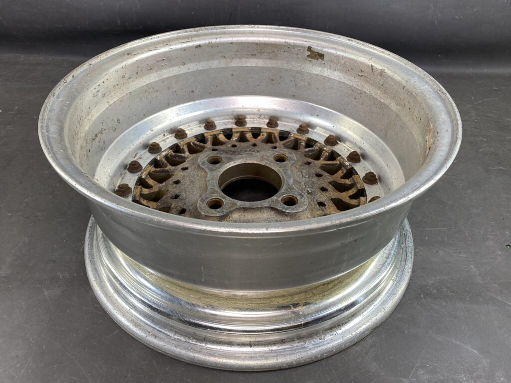 Nissan RZ34 Fairlady Z Custom Wheel (Seiran Blue)｜AOSHIMA