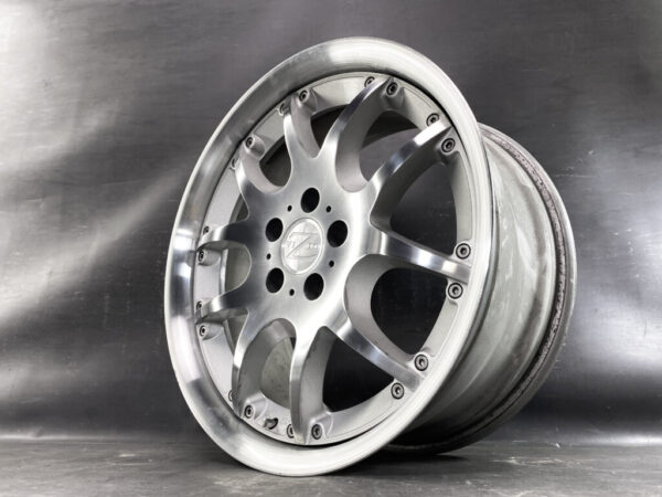 VIZIO JAPAN MESH 3 piece Non welded 18x8.5j +30 5x114.3 CB:73 x4 square - Image 3