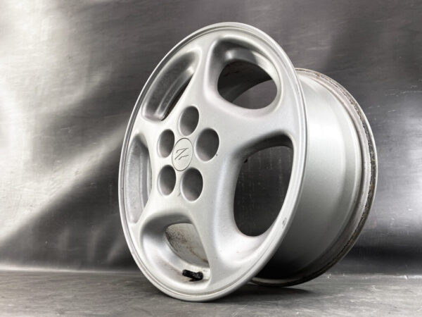 NISSAN Z32 FAIRLADY Z Genuine Alloy WHEEL 16x7.5j +45 5x114.3 CB:66 x4 - Image 2