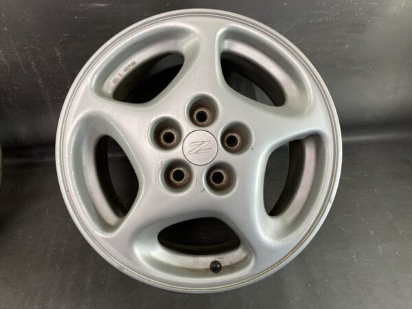 NISSAN Z32 FAIRLADY Z Genuine Alloy WHEEL 16x7.5j +45 5x114.3 CB:66 x4 - Image 8