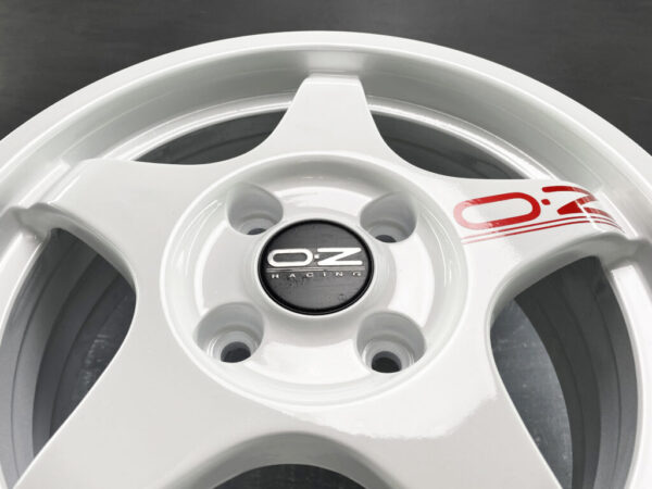 OZ RACING Crono 16x6.5j +45 4x114.3 CB:67 x4 - Image 12