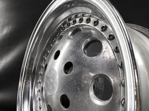 WEDS MAD DINGO 3 piece Non welded 16x8j -3 6x139.7 CB:110 x4 - Image 6